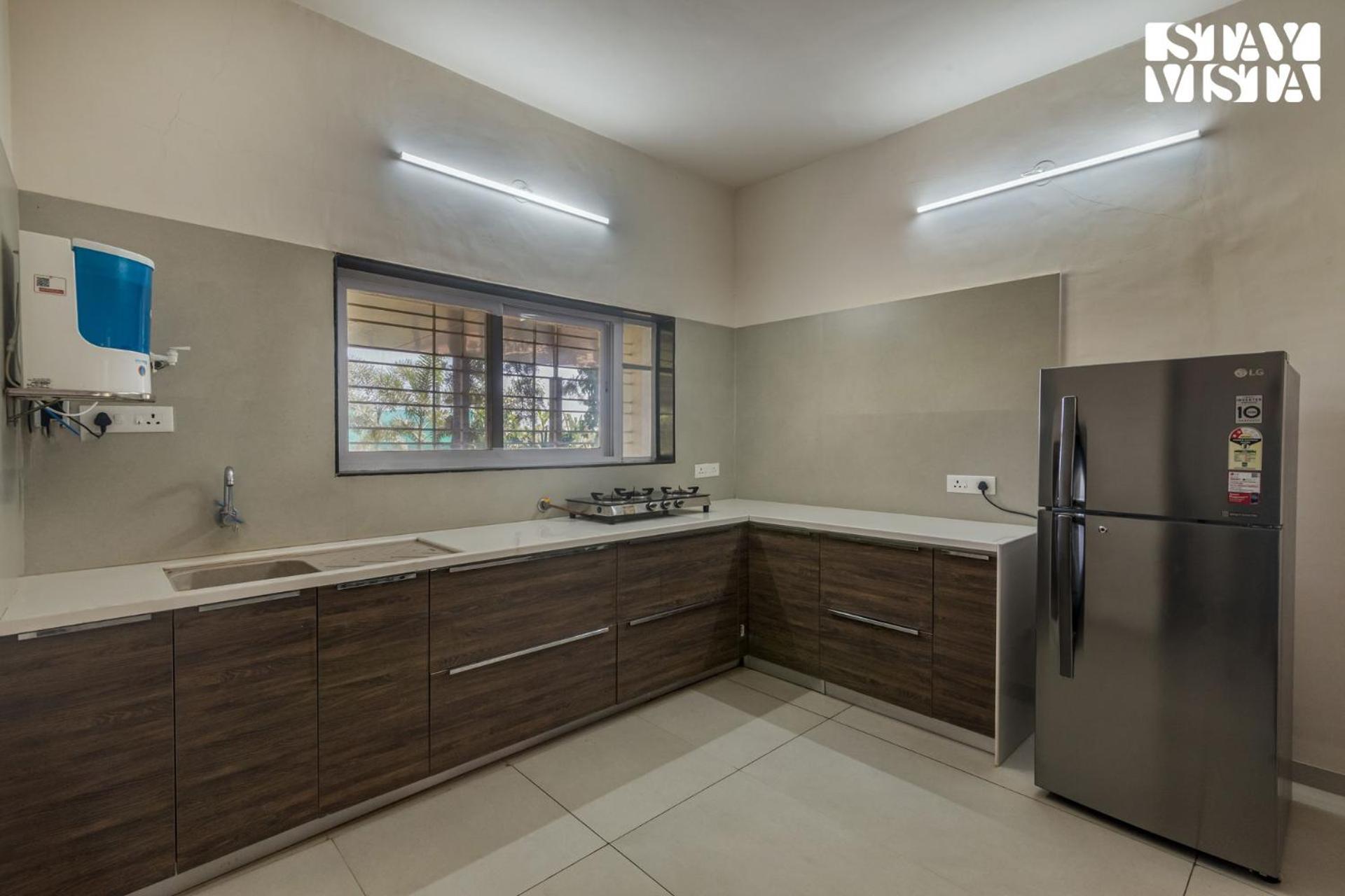Stayvista'S Silver Grove - Serene Haven With Expansive Lawn & Terrace Насик Экстерьер фото